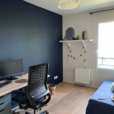 Maison Chessy * Chessy (Seine-et-Marne)